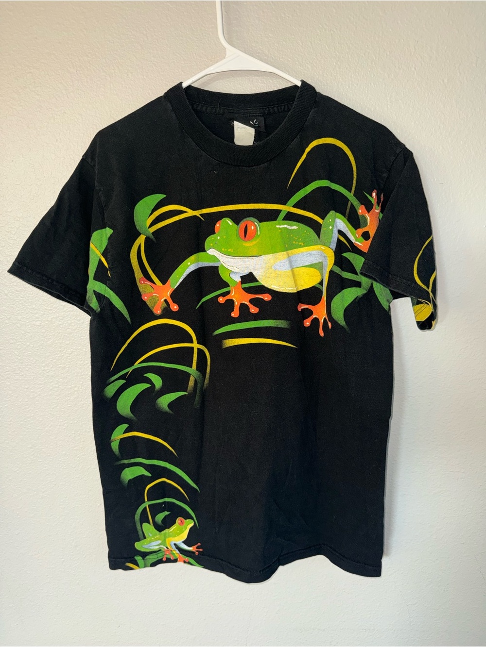 Vintage 90’s Radical Nature Red Eyed Tree Frog Double Sided Black T Shirt
